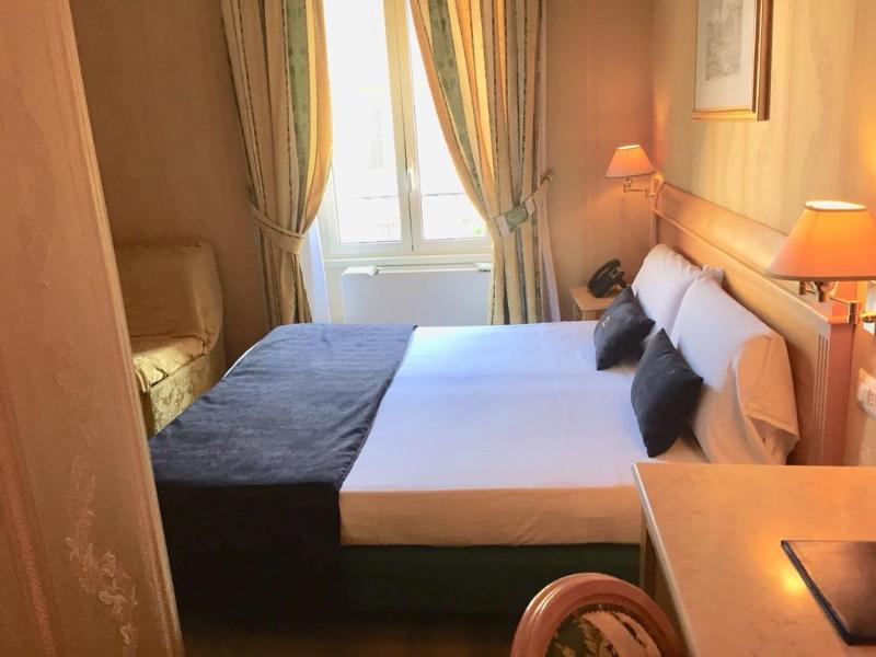 Hotel dei Quiriti Suite Roma Esterno foto